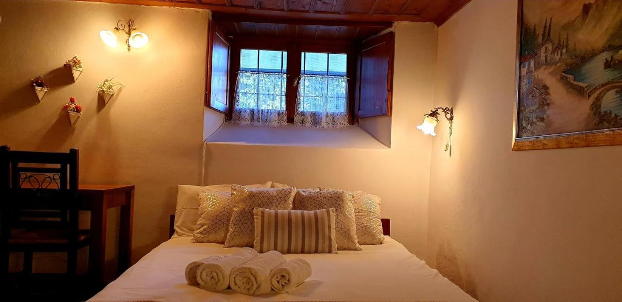 Astraka Guesthouse I Papigko Zewnętrze zdjęcie