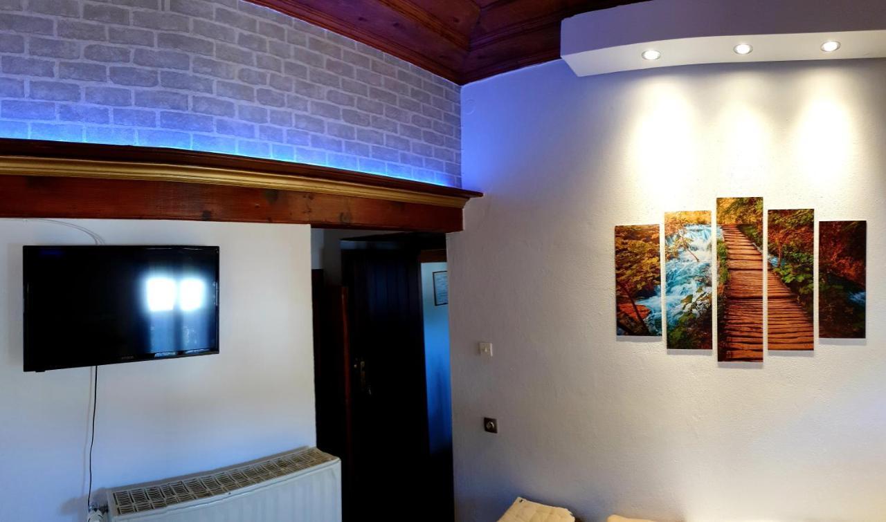 Astraka Guesthouse I Papigko Zewnętrze zdjęcie